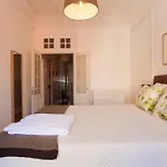 Rato By Hill Apartman *