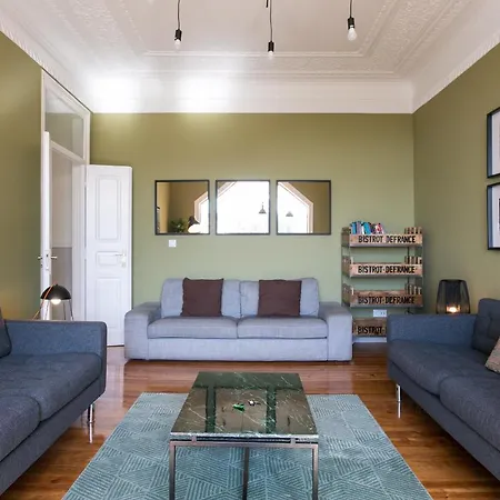 Апартаменты Rato By Hill *