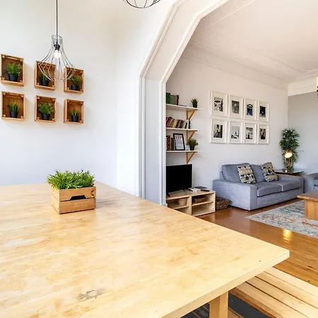 Апартаменты Rato By Hill