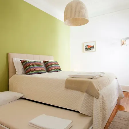 Rato By Hill Apartment Lissabon